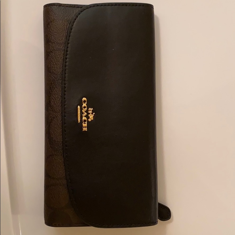 Coach wallet NWOT
